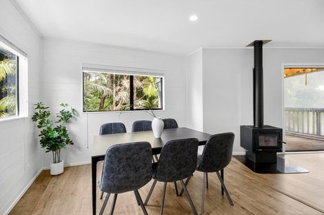 Photo of property in 11 Longview Rise, Massey, Auckland, 0614