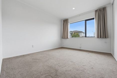 Photo of property in 2 Spring Valley Place, Oteha, Auckland, 0632