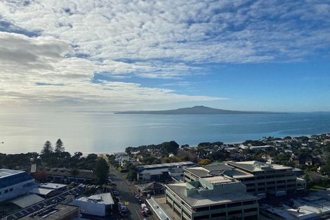 Photo of property in Sentinel Apartments, 1901/3 Northcroft Street, Takapuna, Auckland, 0622