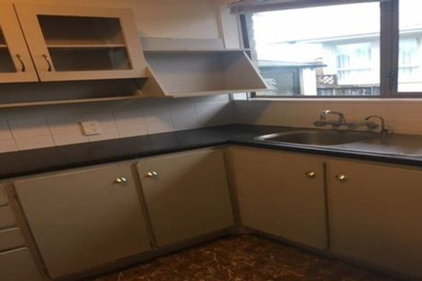 Photo of property in 1/44 Megan Avenue, Pakuranga Heights, Auckland, 2010