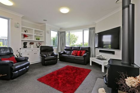 Photo of property in 20 Whittaker Place, Havelock North, 4130