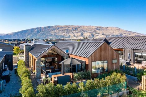 Photo of property in 11 Campbell Road, Wanaka, 9305