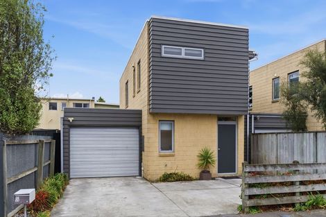 Photo of property in 6b Burdale Street, Riccarton, Christchurch, 8011