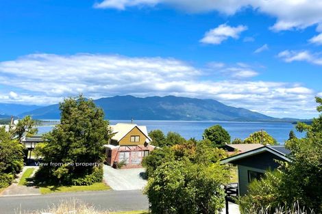 Photo of property in 9 Johns Road, Moana, 7872