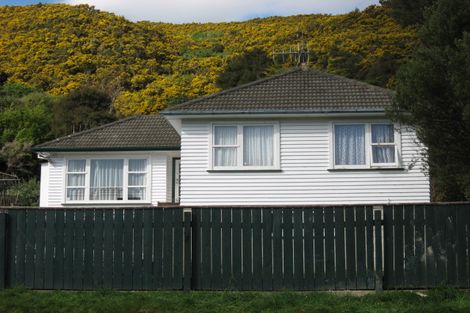 Photo of property in 53 Coast Road, Wainuiomata, Lower Hutt, 5014