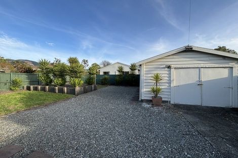 Photo of property in 6 Maitland Avenue, Stoke, Nelson, 7011