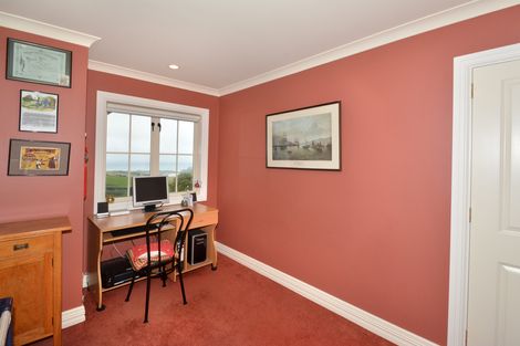 Photo of property in 10 Hilton Road, Highcliff, Dunedin, 9013