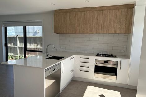 Photo of property in 136 Te Napi Drive, Takanini, Auckland, 2112