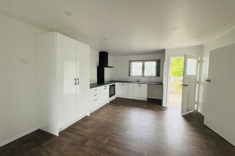 Photo of property in 17 Buick Crescent, Awapuni, Palmerston North, 4412