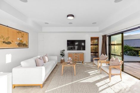 Photo of property in 14 Islington Place, Wanaka, 9305