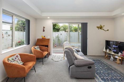 Photo of property in 2/6 Nicholls Road, Halswell, Christchurch, 8025