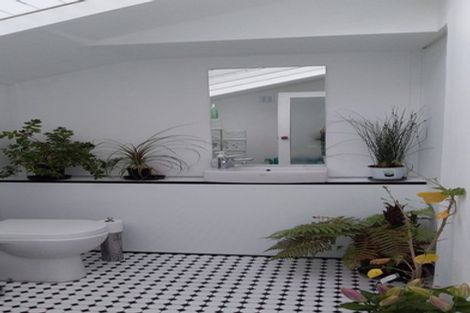 Photo of property in 50 Owhiro Bay Parade, Owhiro Bay, Wellington, 6023