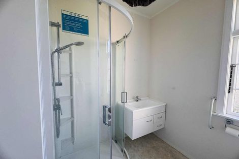 Photo of property in 29-31 Rangitira Avenue, Palmerston North, 4414