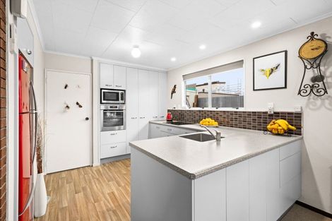 Photo of property in 67a The Esplanade, Westshore, Napier, 4110