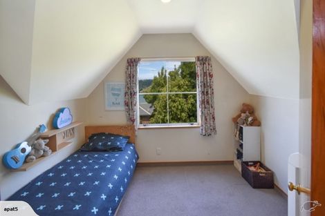 Photo of property in 56 Ellesmere Street, Ravensbourne, Dunedin, 9022