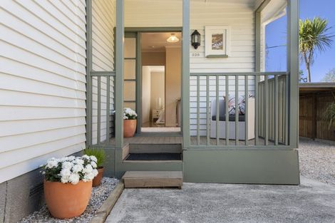 Photo of property in 228 Beach Haven Road, Beach Haven, Auckland, 0626