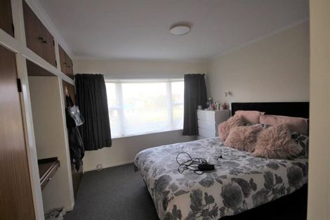 Photo of property in 75 Robinson Avenue, Holdens Bay, Rotorua, 3010