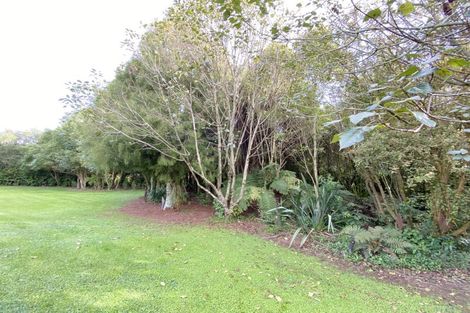 Photo of property in 28 Tangimoana Road, Muhunoa East, Levin, 5570