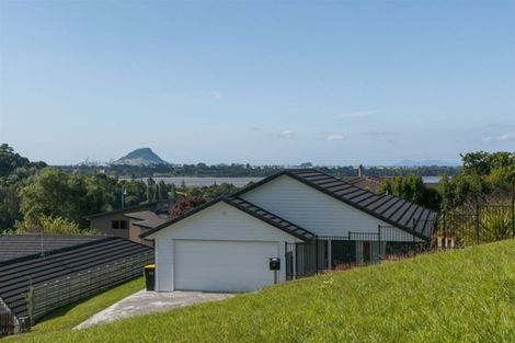 Photo of property in 6 Greenvale Place, Welcome Bay, Tauranga, 3112