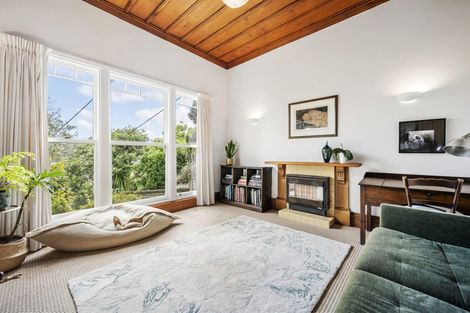 Photo of property in 58 Totara Road, Miramar, Wellington, 6022