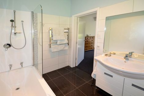 Photo of property in 3 Everton Road, Andersons Bay, Dunedin, 9013