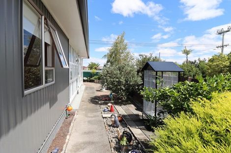 Photo of property in 2/204 Belvedere Road, Carterton, 5713