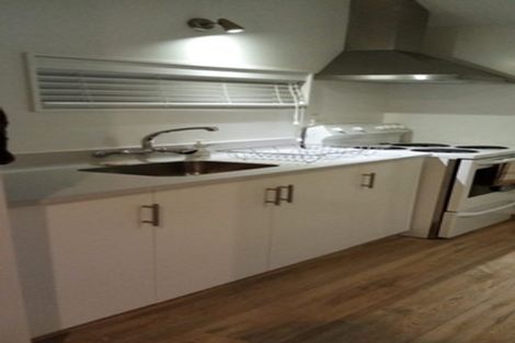 Photo of property in 2/15 Walton Street, Sydenham, Christchurch, 8023