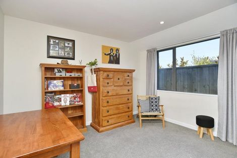 Photo of property in 5 Clarendon Place, Rangiora, 7400