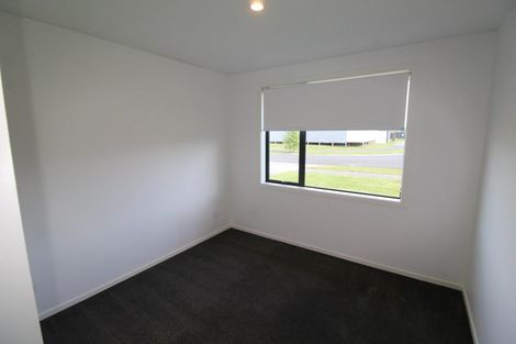 Photo of property in 23 Raymond Grace Avenue, Huapai, Kumeu, 0810
