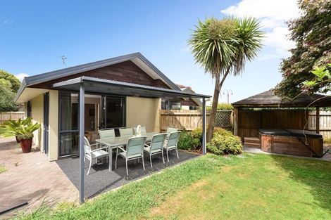 Photo of property in 26 Bouverie Crescent, Flagstaff, Hamilton, 3210