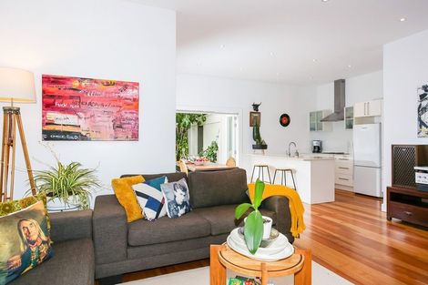 Photo of property in 26a Victoria Street, Pukekohe, 2120