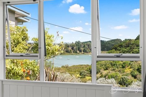 Photo of property in 1111 Whakapirau Road, Whakapirau, Maungaturoto, 0583
