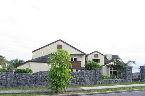 Photo of property in 13 Drumquin Rise, Dannemora, Auckland, 2016