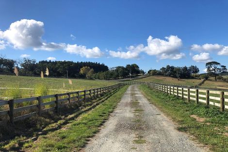 Photo of property in 921 Horseshoe Bush Road, Waitoki, Kaukapakapa, 0871