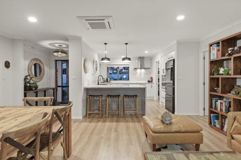 Photo of property in 7 Senecio Way, Papamoa Beach, Papamoa, 3118