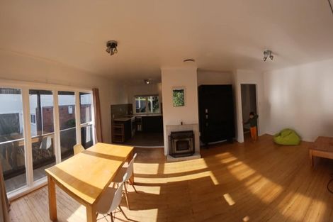 Photo of property in 235b Titirangi Road, Titirangi, Auckland, 0604