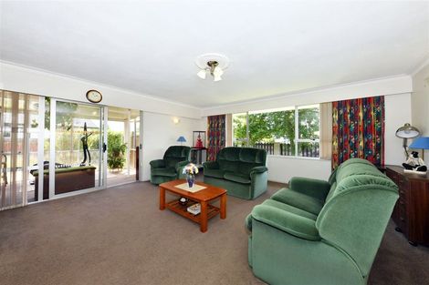 Photo of property in 16 Gibson Drive, Hornby, Christchurch, 8042