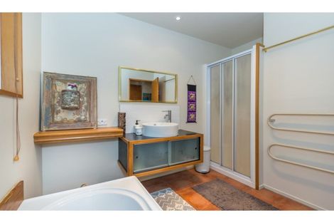 Photo of property in 107 Mount Pleasant Road, Mount Pleasant, Christchurch, 8081