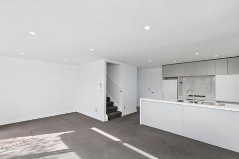 Photo of property in 6/17 Argentine Avenue, Miramar, Wellington, 6022