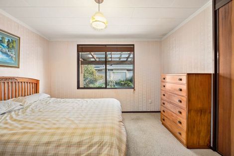 Photo of property in 34 Neri Crescent, Pomare, Rotorua, 3015