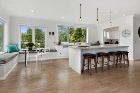 Photo of property in 140 Jones Road, Tawharanui Peninsula, Warkworth, 0986