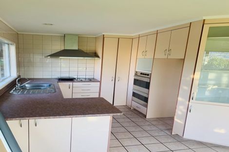 Photo of property in 24 Terry Street, Blockhouse Bay, Auckland, 0600