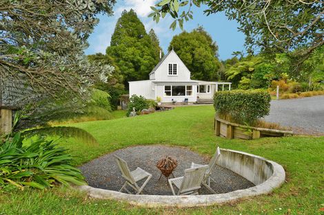 Photo of property in 57 Govan Wilson Road, Whangaripo, Warkworth, 0985