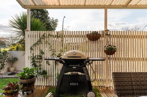 Photo of property in 2 Carlsberg Place, Papamoa Beach, Papamoa, 3118