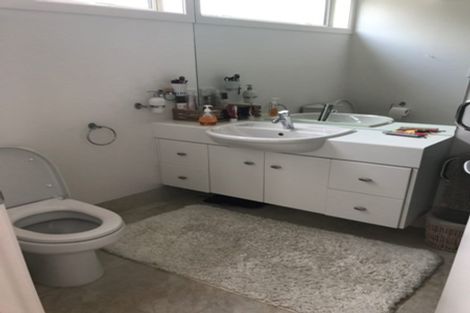 Photo of property in 29 Evelyn Road, Cockle Bay, Auckland, 2014