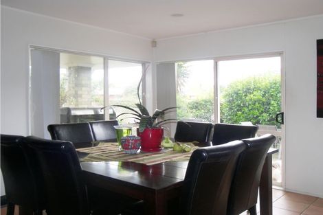 Photo of property in 61 Brylee Drive, Conifer Grove, Takanini, 2112