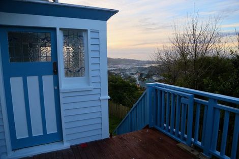 Photo of property in 11 Lancewood Grove, Ranui, Porirua, 5024