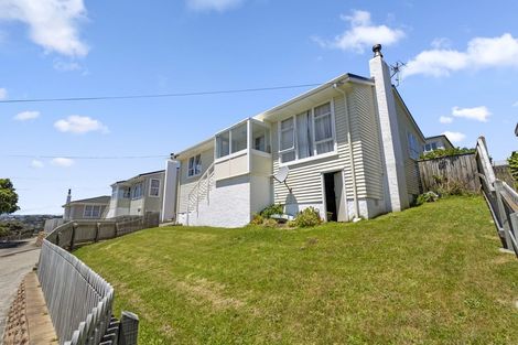 Photo of property in 24 Matatiro Street, Titahi Bay, Porirua, 5022