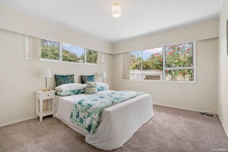 Photo of property in 2/30 Pegler Drive, Howick, Auckland, 2014