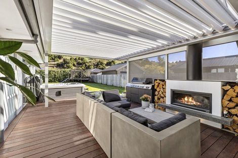 Photo of property in 10 Snowberry Street, Albert Town, Wanaka, 9305